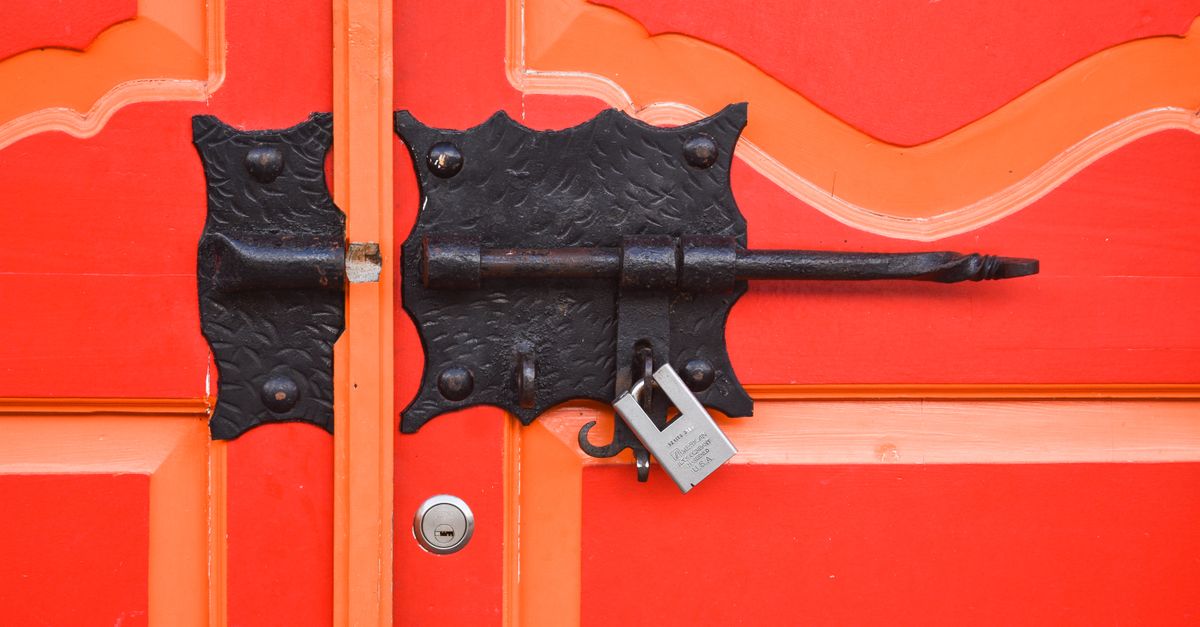 front door lock key — Yonkers New York Locksmith